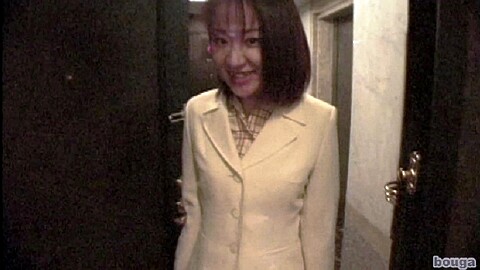 Saori Office Girl