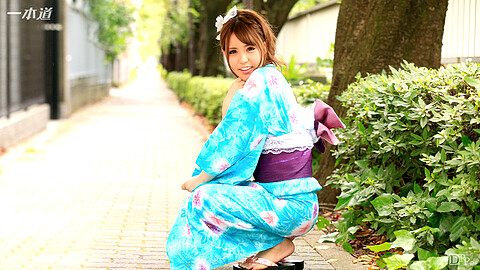 月野美羽 Kimono