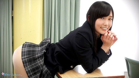 Yui Kasugano 人気の女子校生
