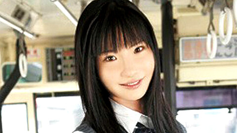Mirei Kazuha 女子学生